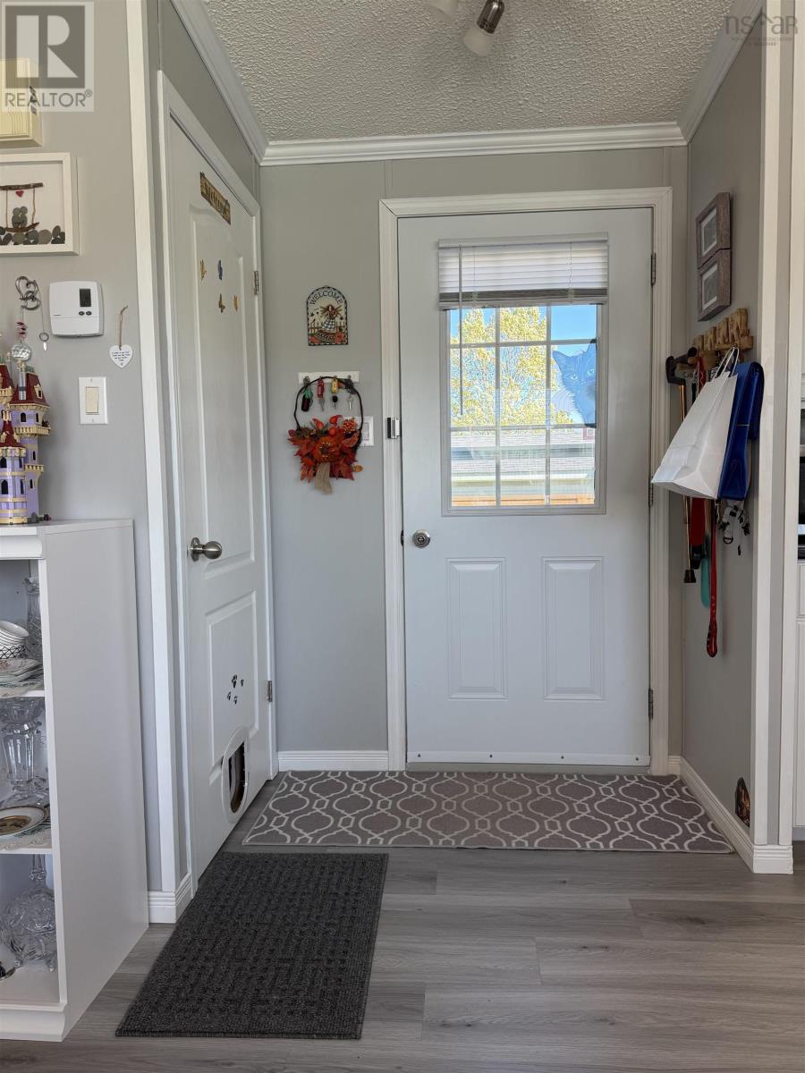 14 Ventura Avenue Property Photo 4