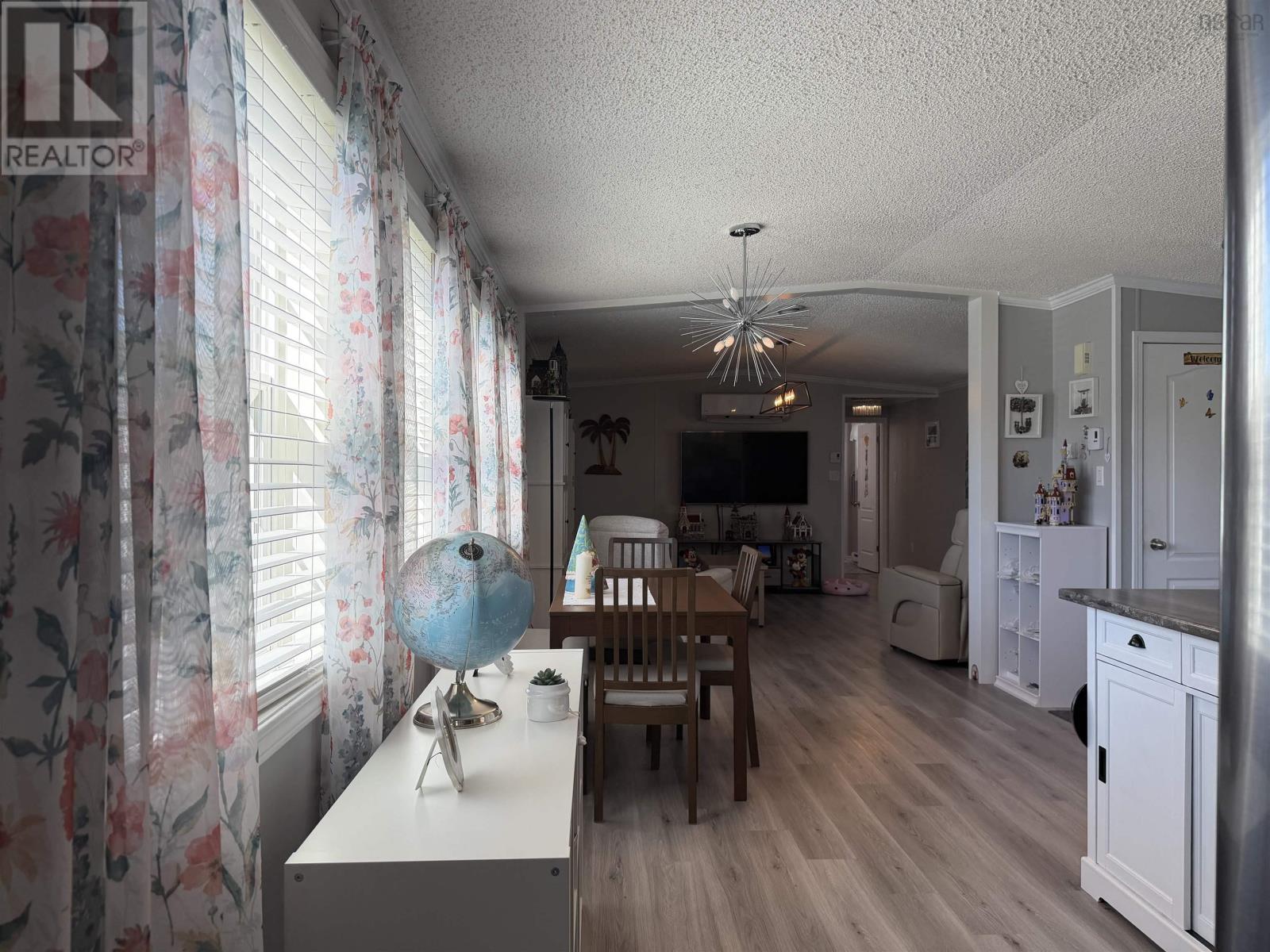 14 Ventura Avenue Property Photo 10