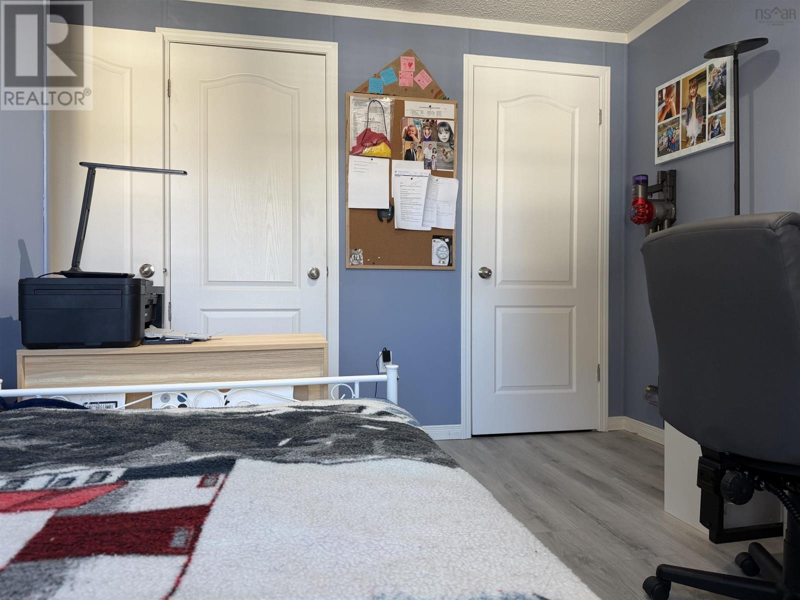14 Ventura Avenue Property Photo 25