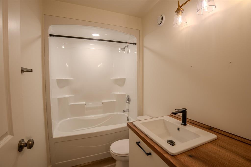 26 Ciara Cove Property Photo 14