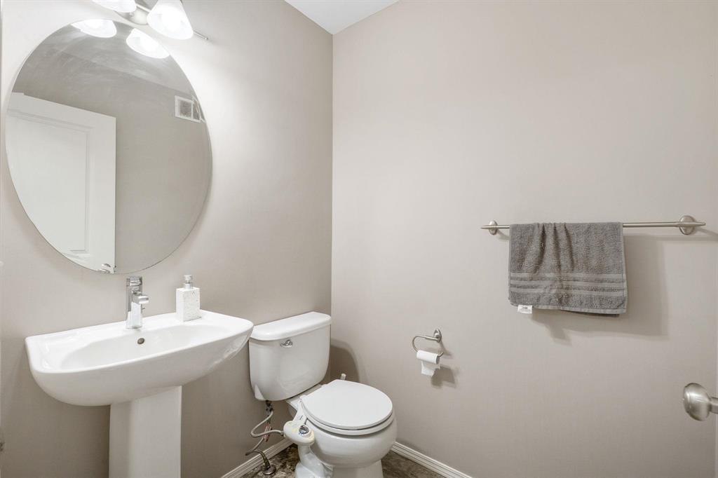 42 Hazelton Drive Property Photo 10