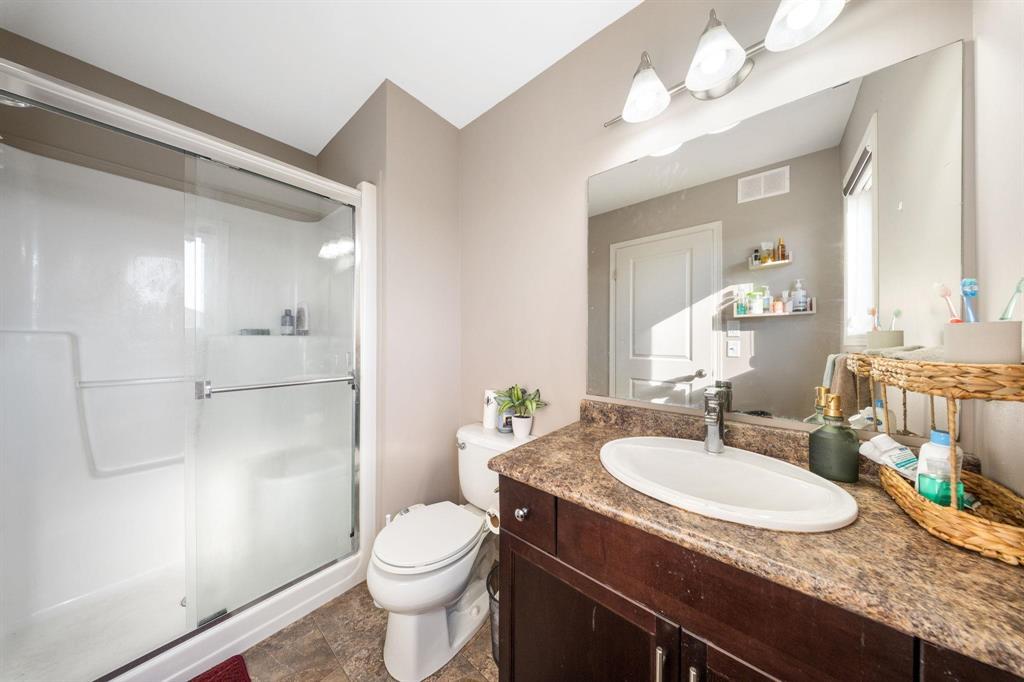 42 Hazelton Drive Property Photo 13