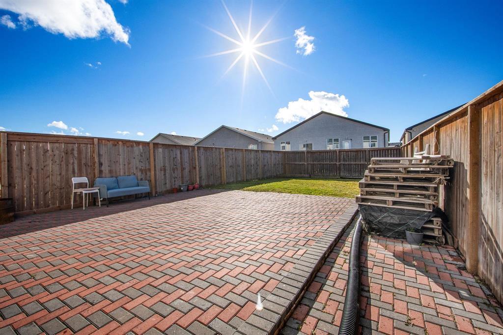 42 Hazelton Drive Property Photo 22
