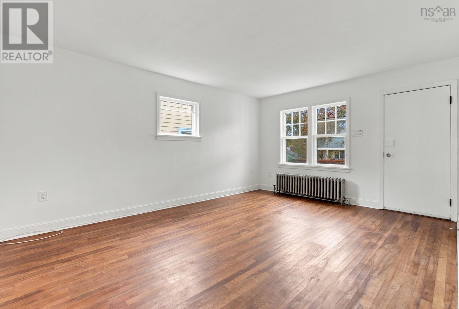 3194 Stanford Street Property Photo 5