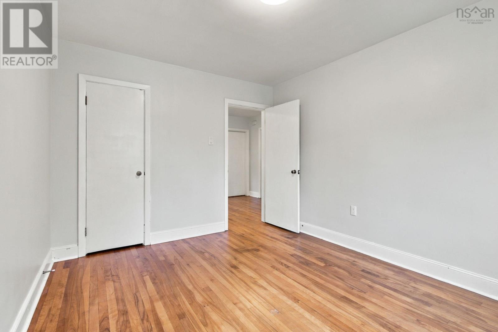 3194 Stanford Street Property Photo 31