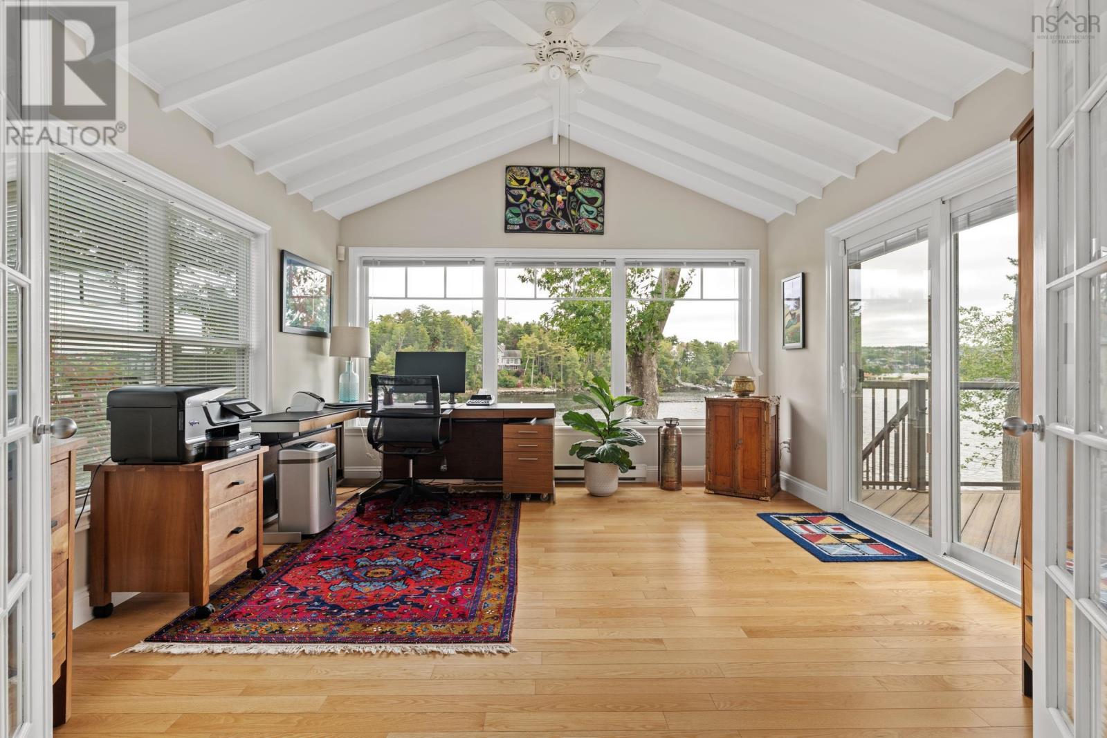 1077 Shore Drive Property Photo 22