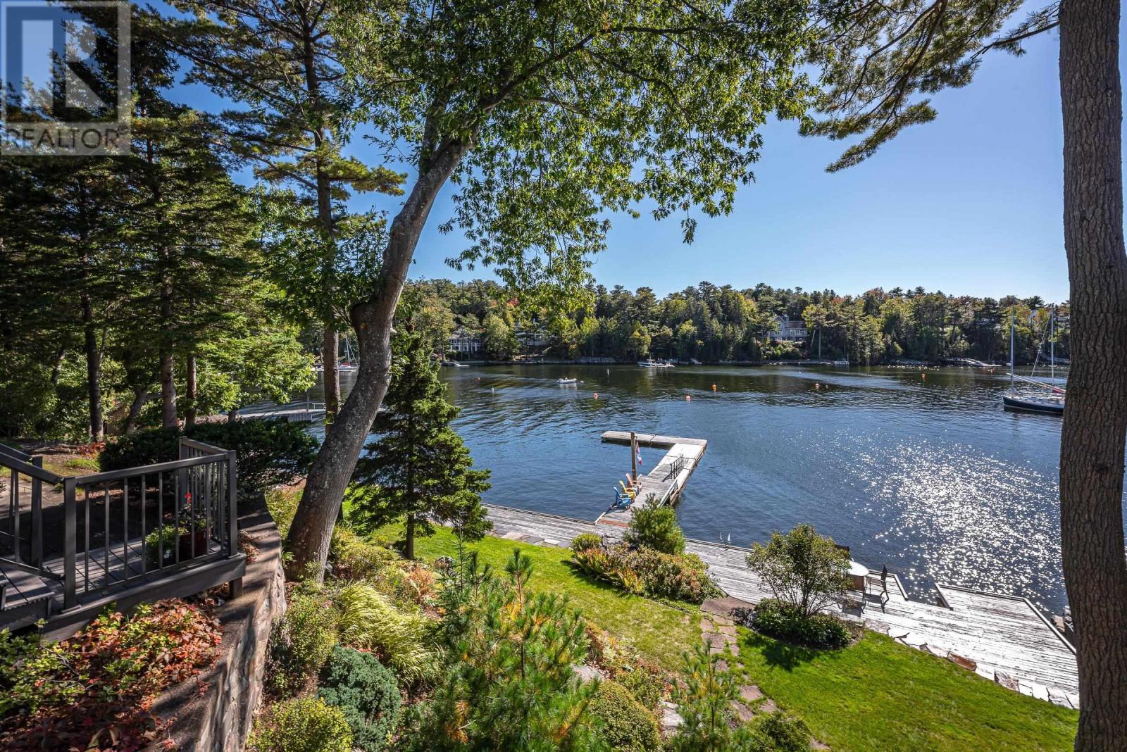 1077 Shore Drive Property Photo 44