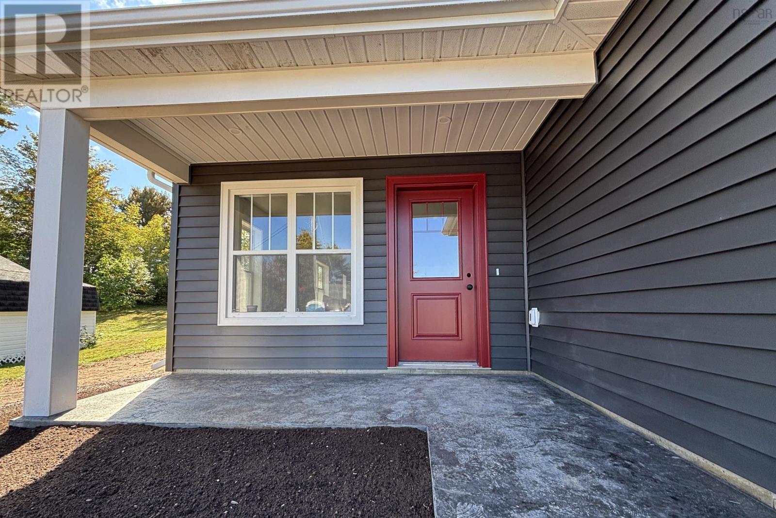 16 Hale Road Property Photo 4