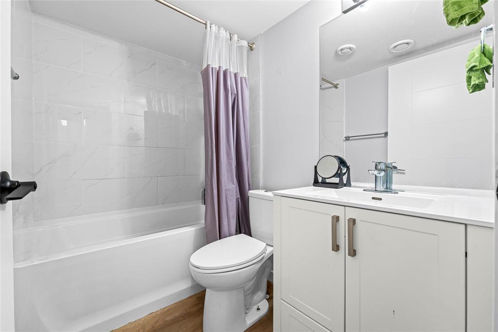 46 Dumontet Crescent Property Photo 23