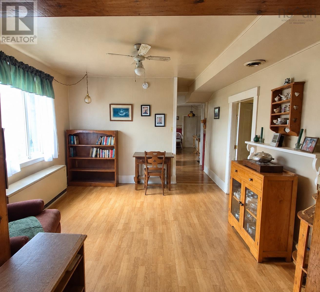 9794 Highway 8 Property Photo 8