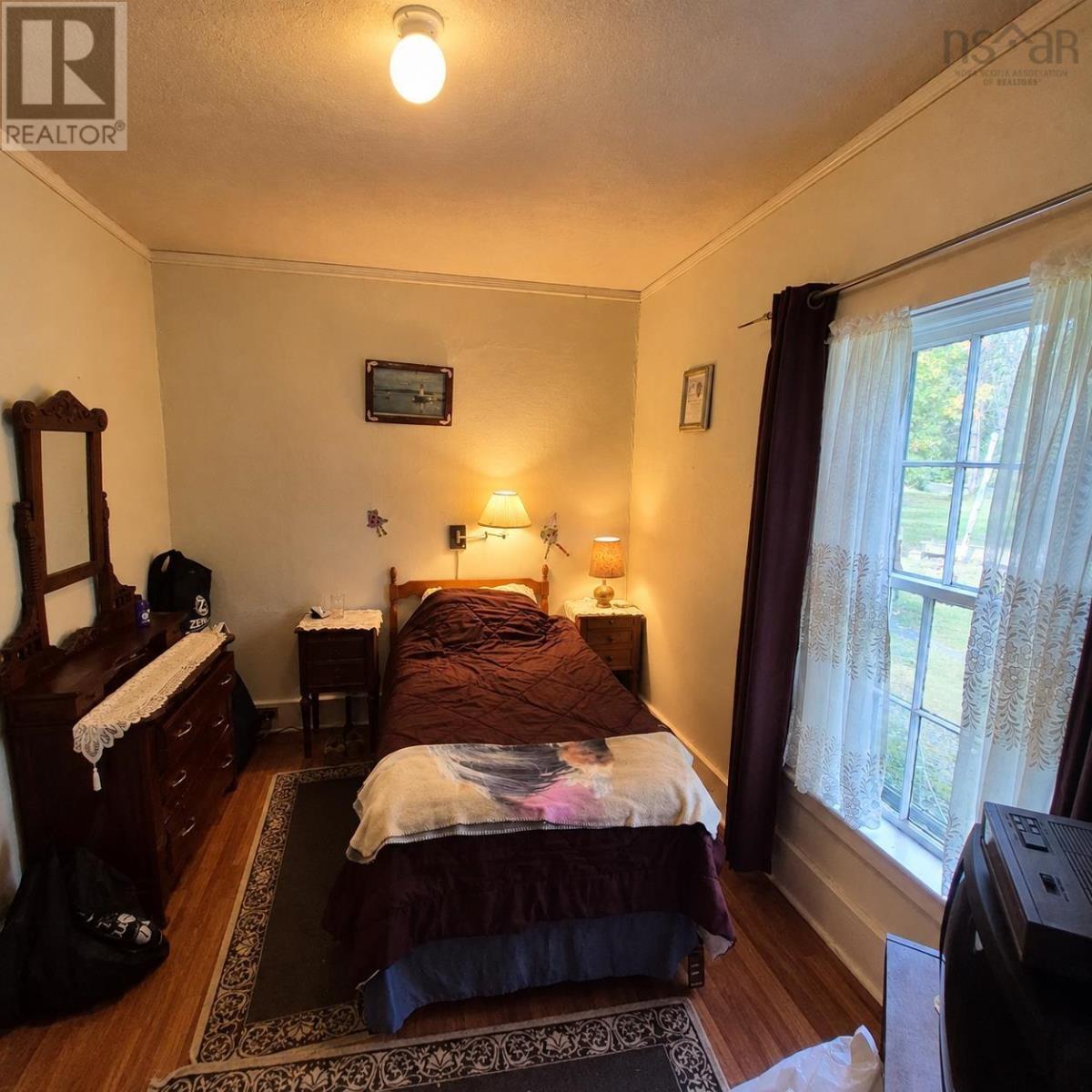 9794 Highway 8 Property Photo 12