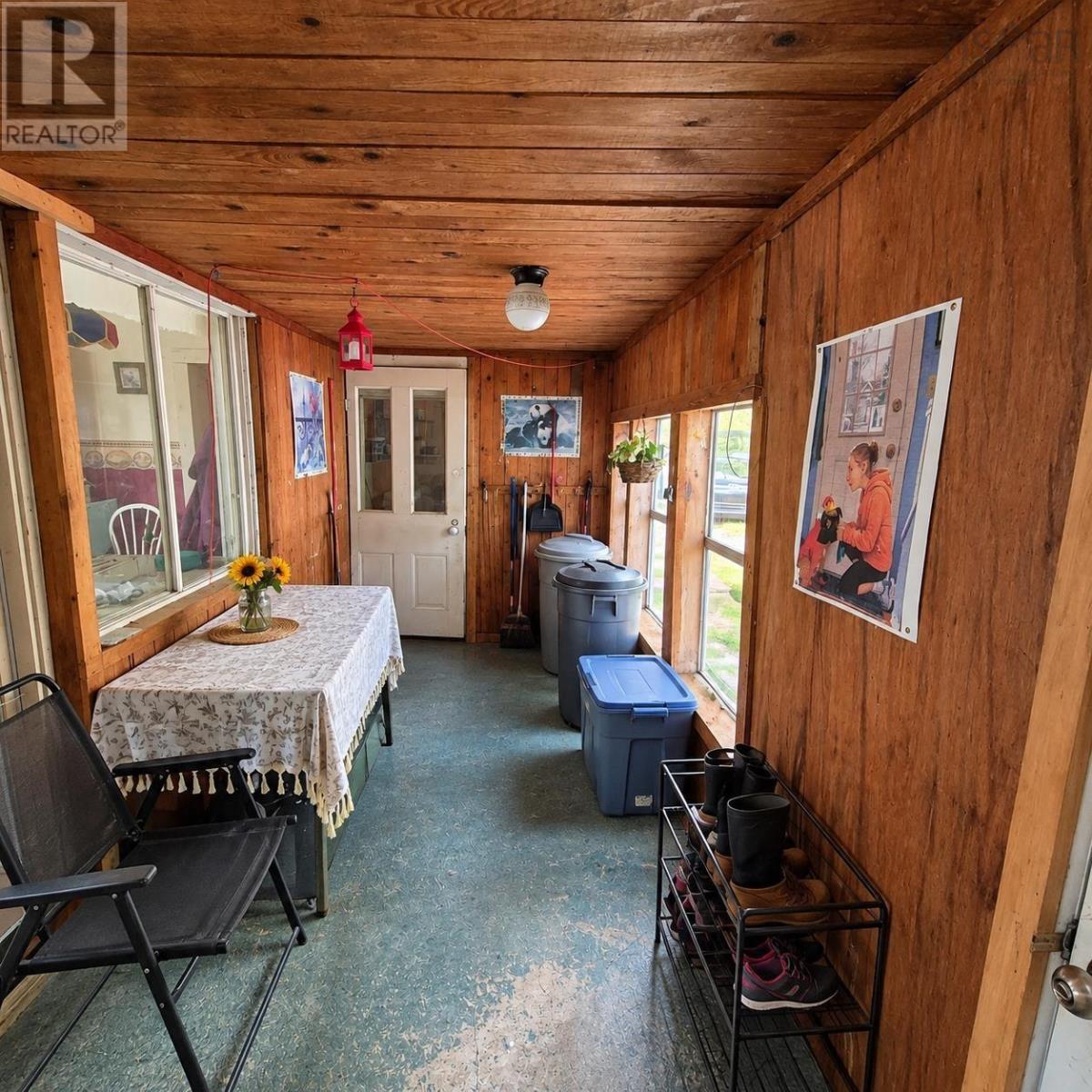 9794 Highway 8 Property Photo 14