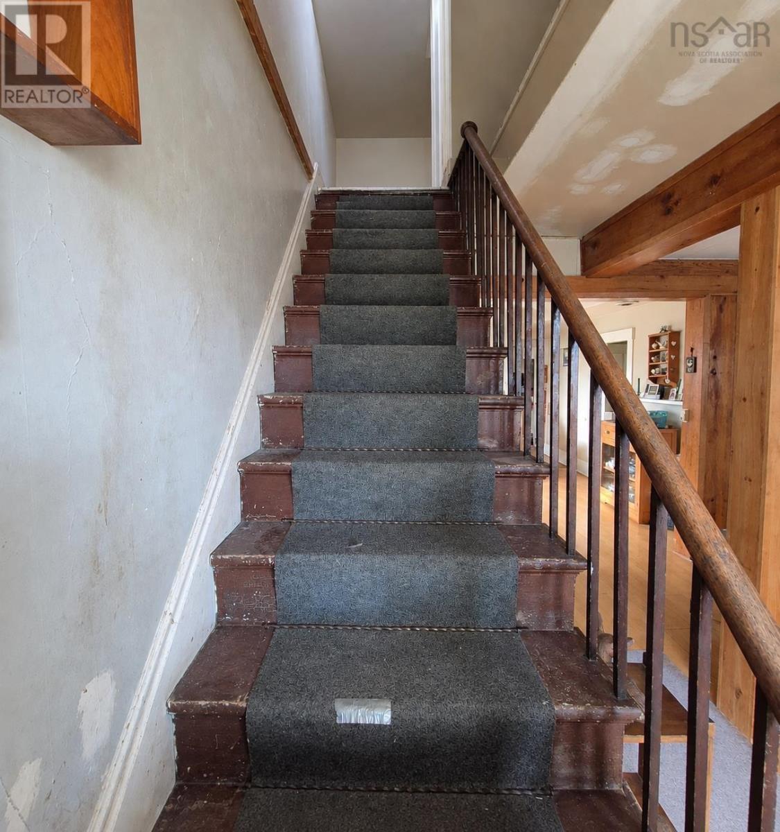9794 Highway 8 Property Photo 16