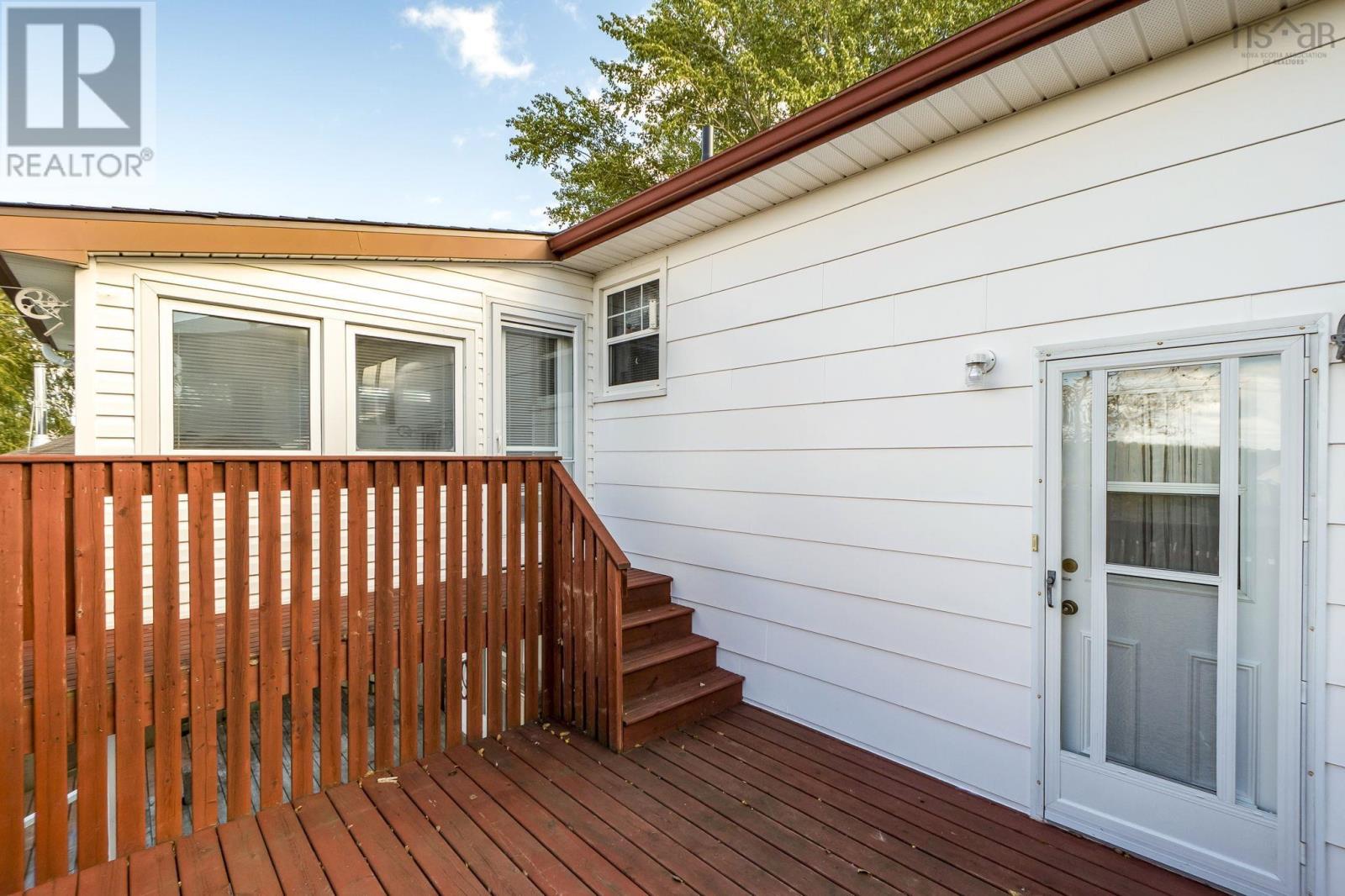 21 Lanarkshire Court Property Photo 36