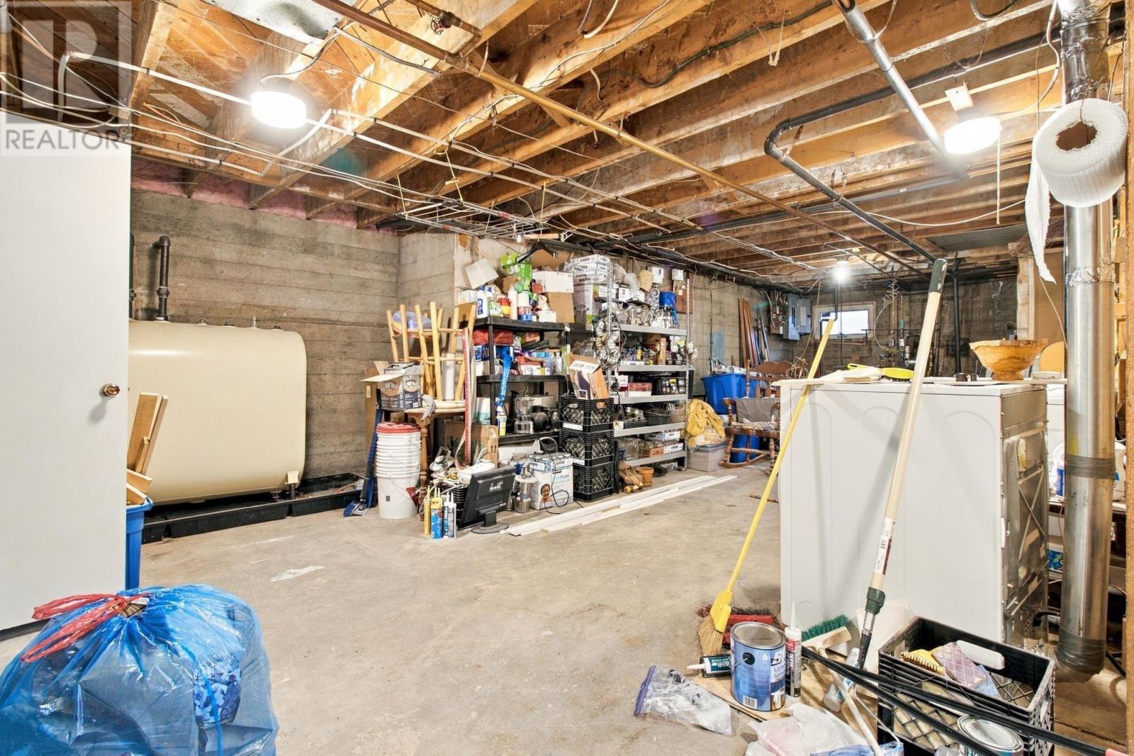 8 Edward Laurie Drive Property Photo 27