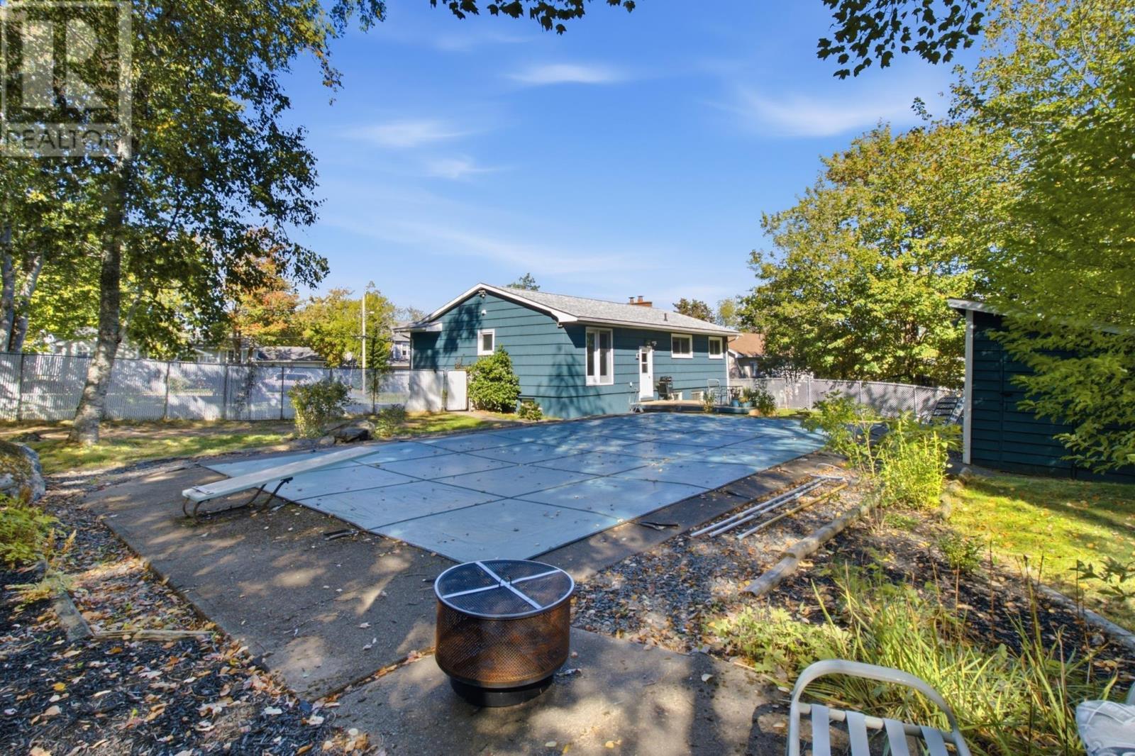 8 Edward Laurie Drive Property Photo 36