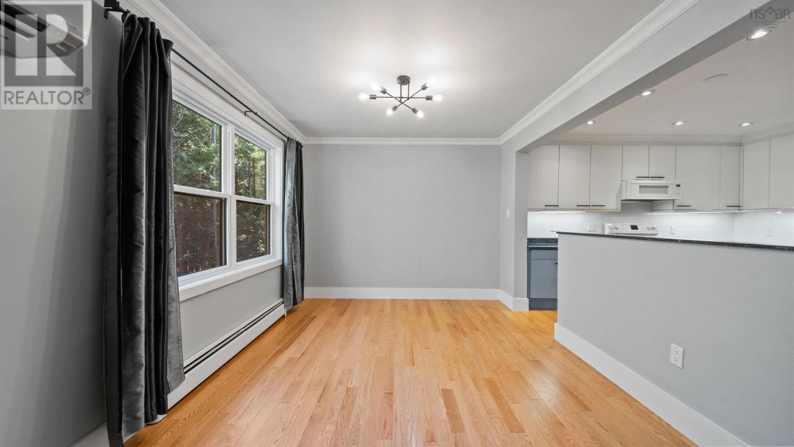 40 Walden Place Property Photo 13