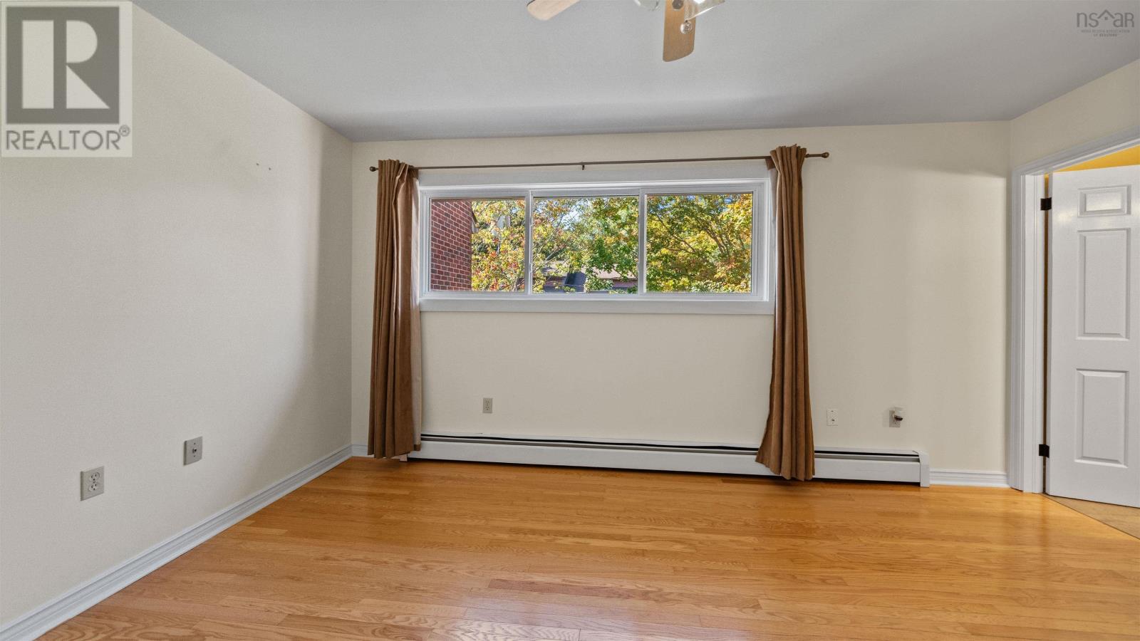 40 Walden Place Property Photo 19