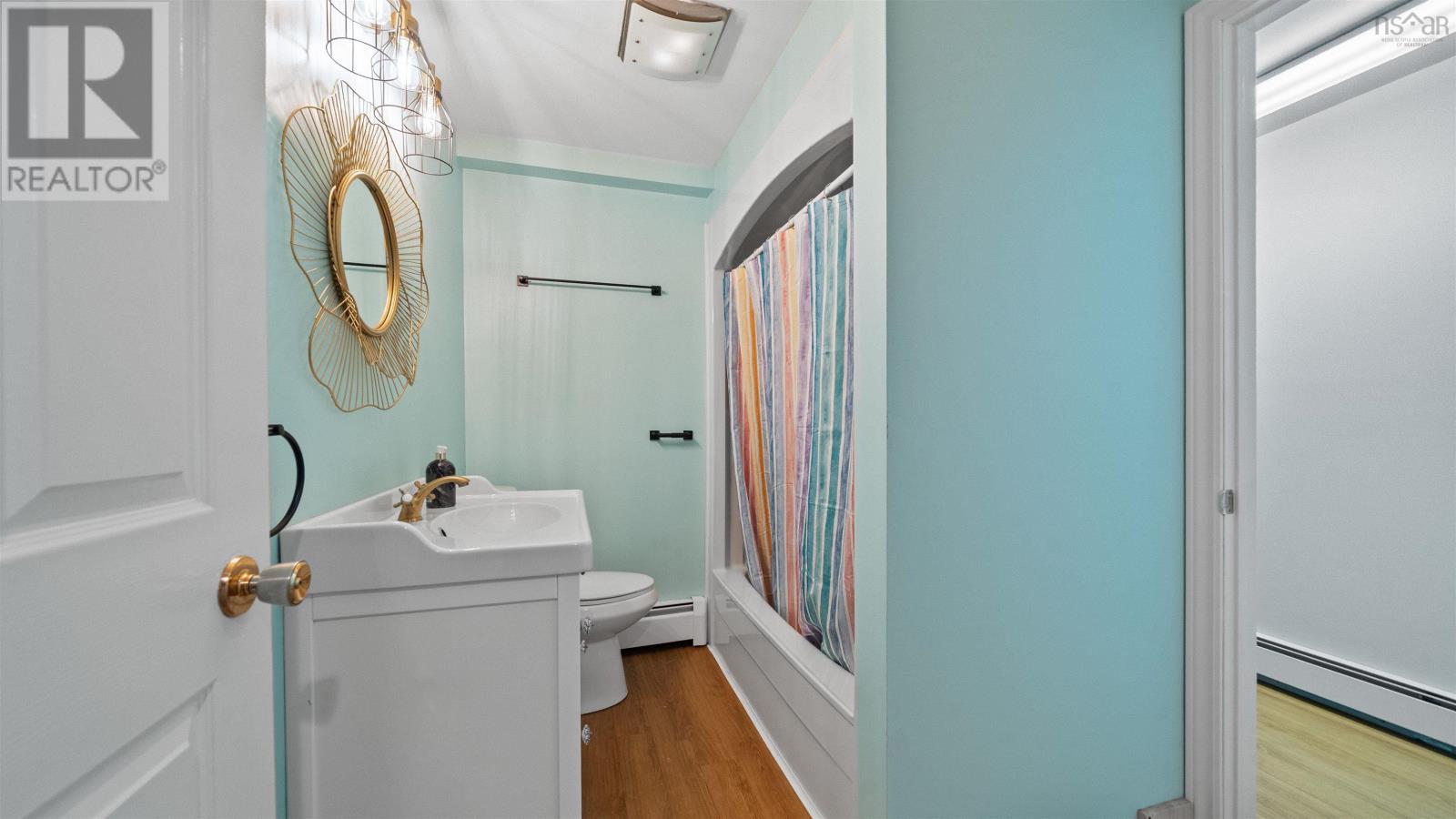 40 Walden Place Property Photo 35
