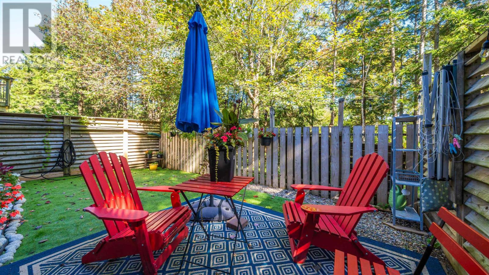40 Walden Place Property Photo 49