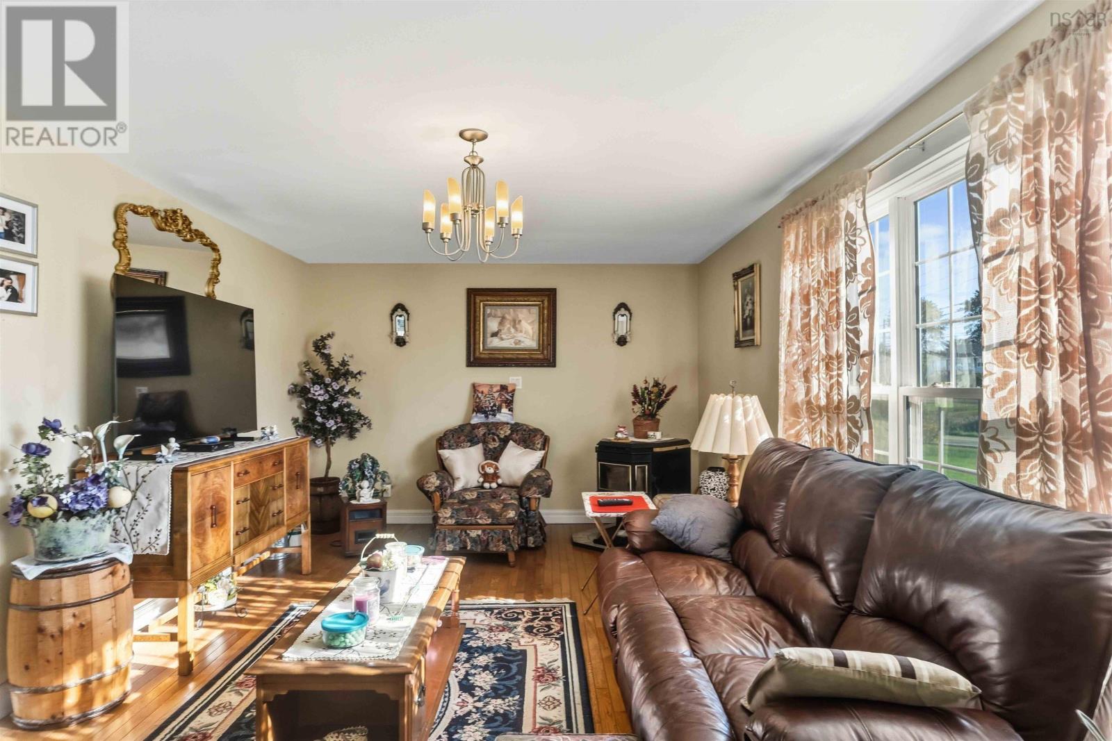 13631 Highway 1 Property Photo 11