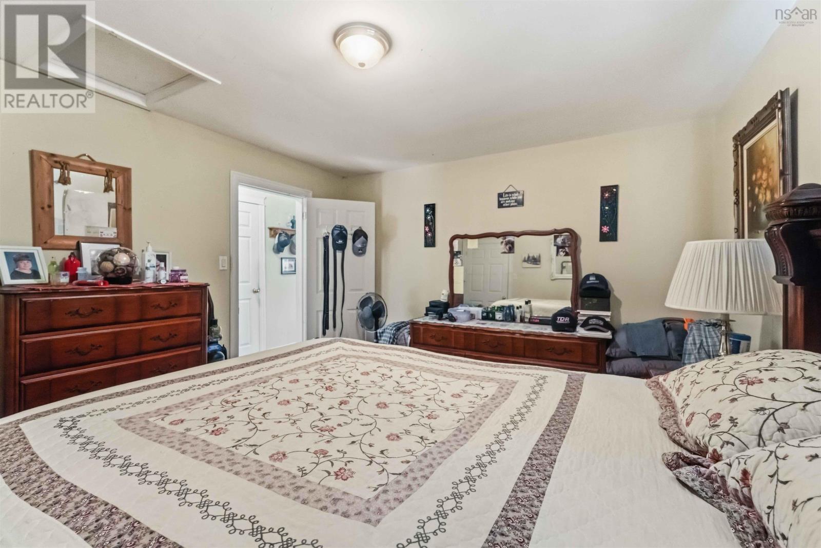 13631 Highway 1 Property Photo 23