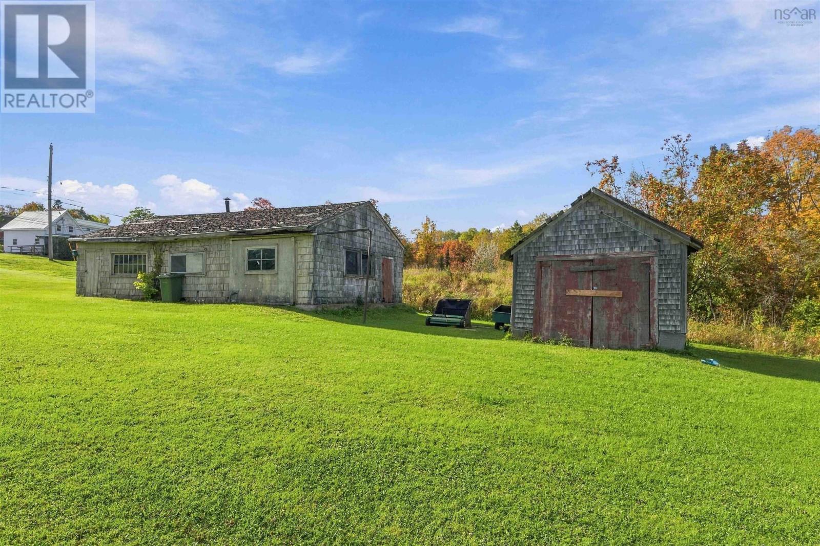 13631 Highway 1 Property Photo 28