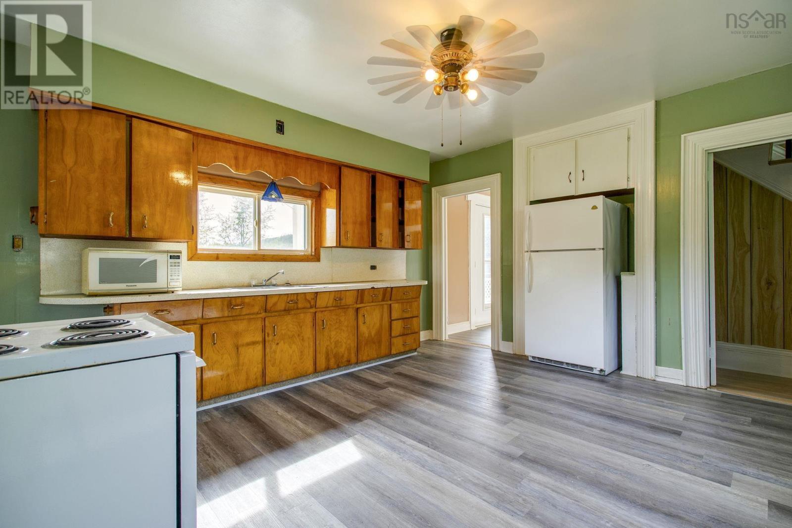 197 Trout Cove Road Property Photo 4