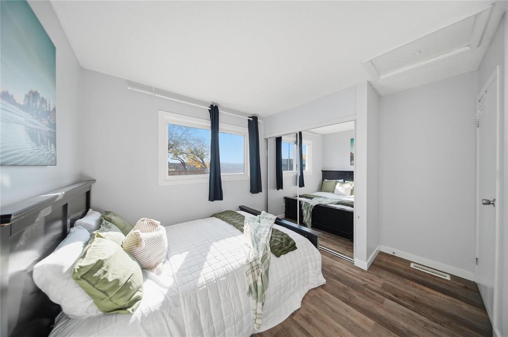 87 Petriw Bay Property Photo 15