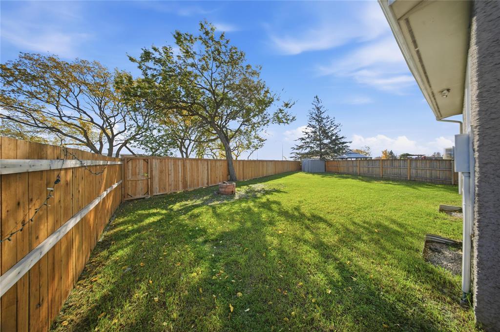 87 Petriw Bay Property Photo 24