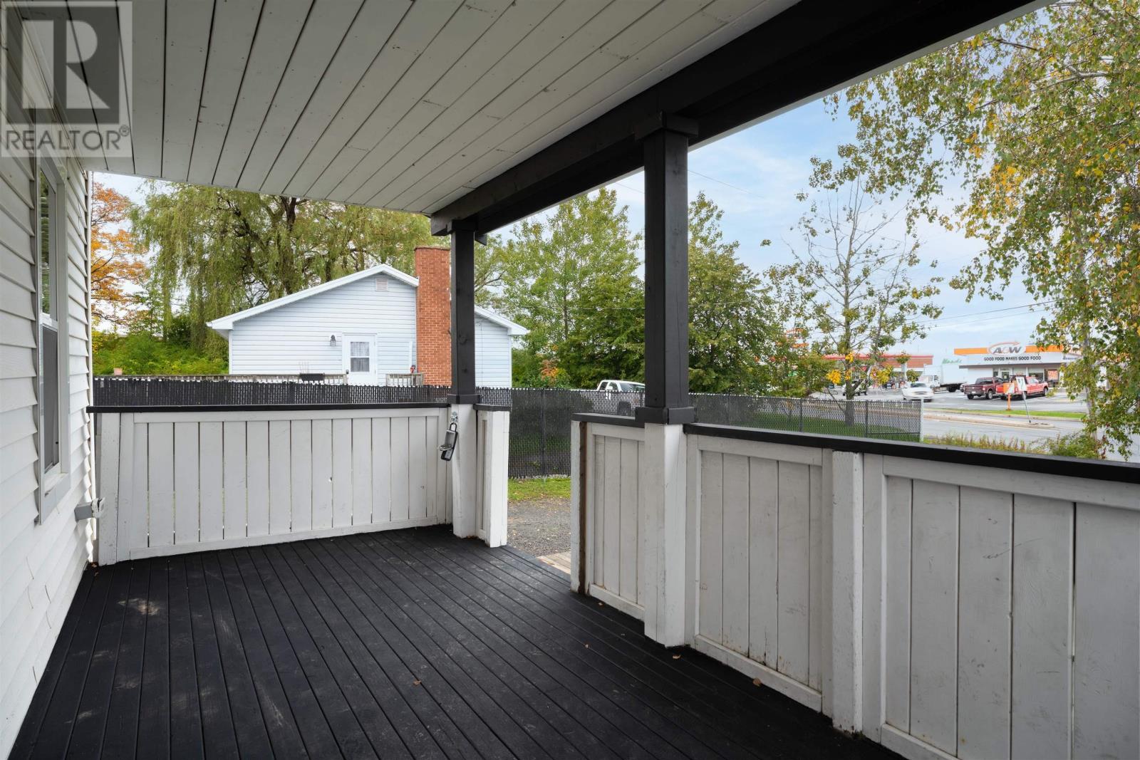 324 Wentworth Road Property Photo 4