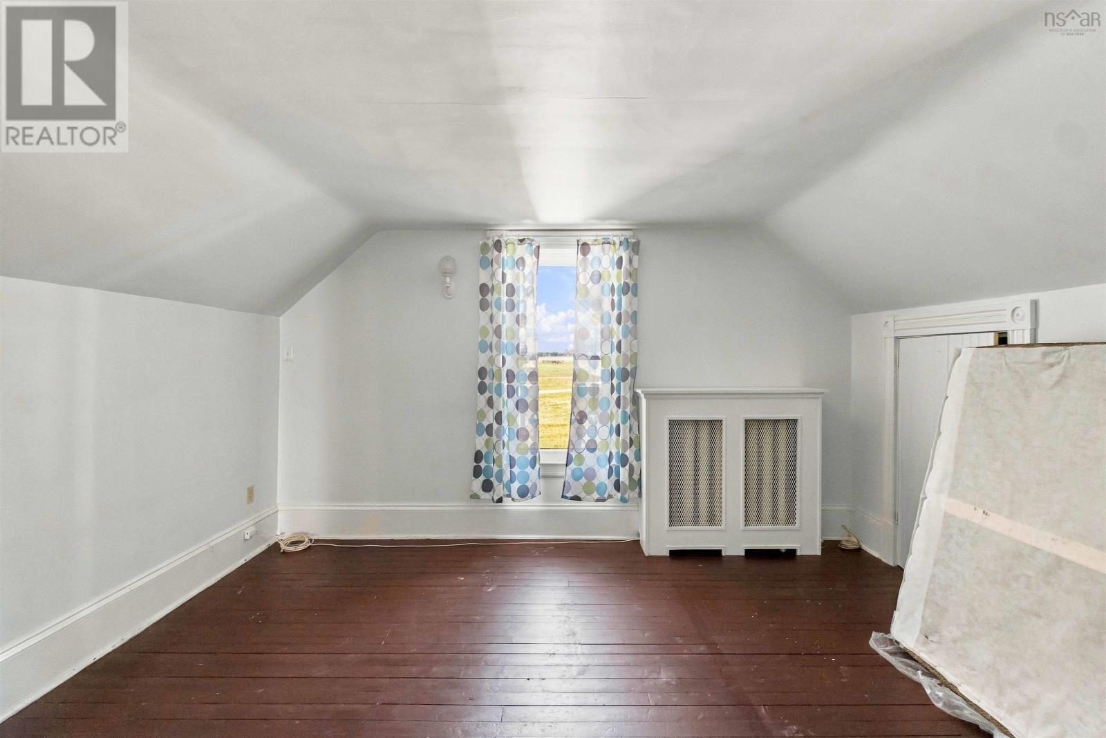1107 Middle Street Property Photo 20