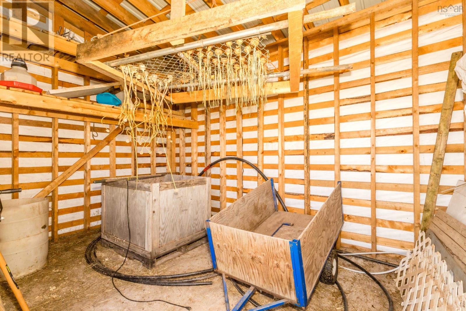 46 Parker Condon Road Property Photo 14