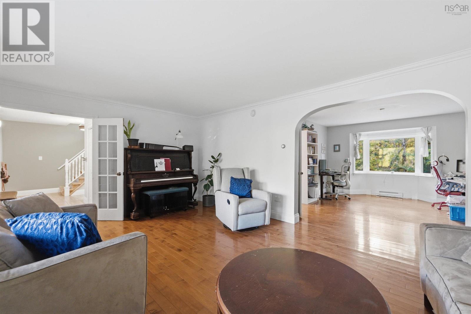 18 Sandstone Ave Property Photo 12
