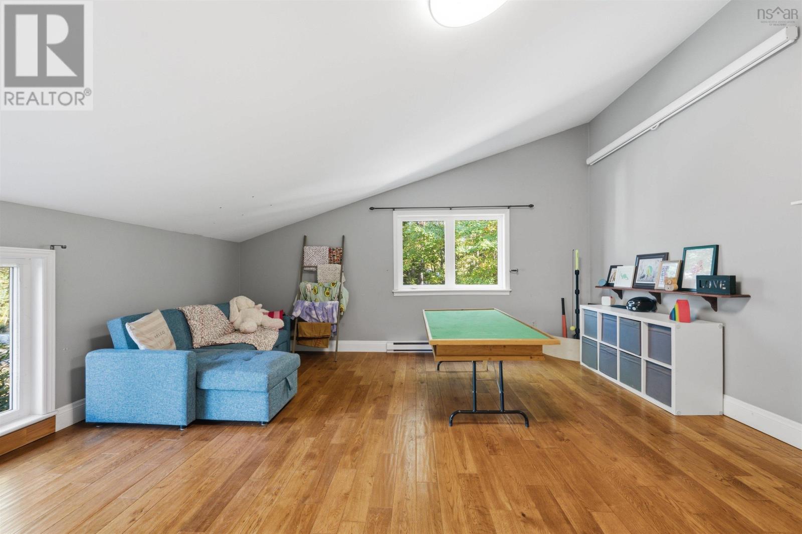 18 Sandstone Ave Property Photo 24