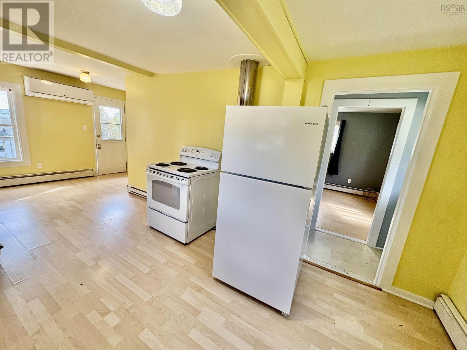 77 High Street Property Photo 12