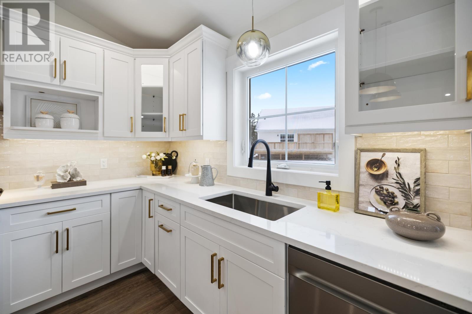 9 Worth Street Property Photo 9