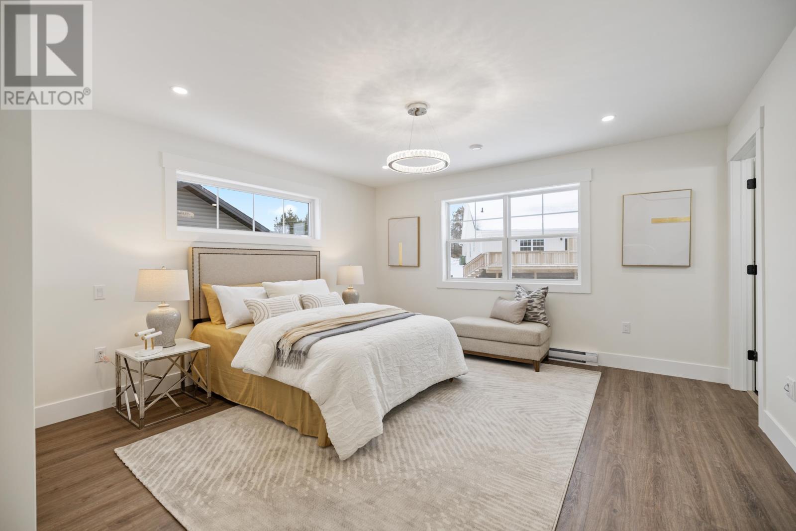 9 Worth Street Property Photo 18