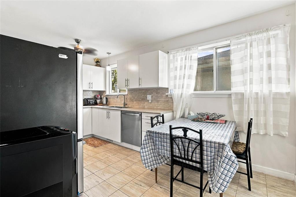 42 Champlain Street Property Photo 13