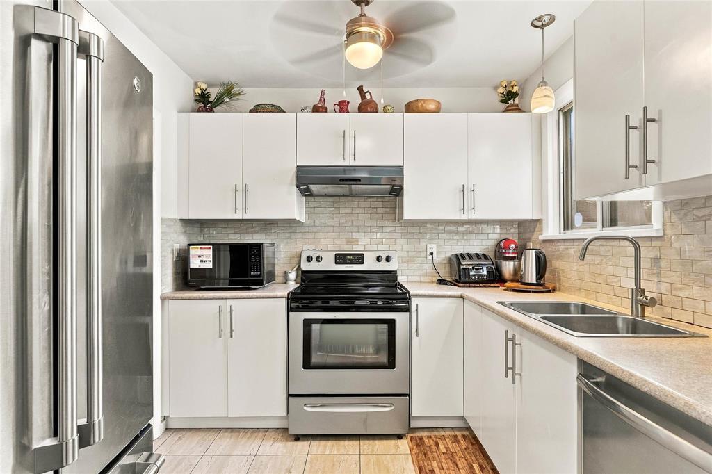 42 Champlain Street Property Photo 17