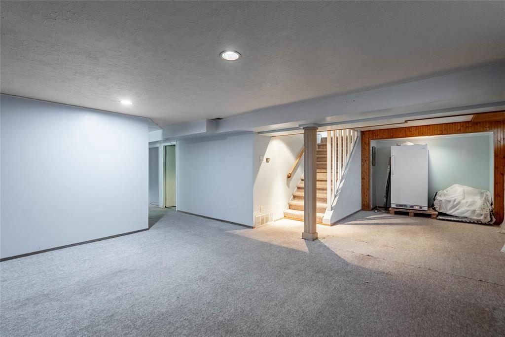 42 Champlain Street Property Photo 18