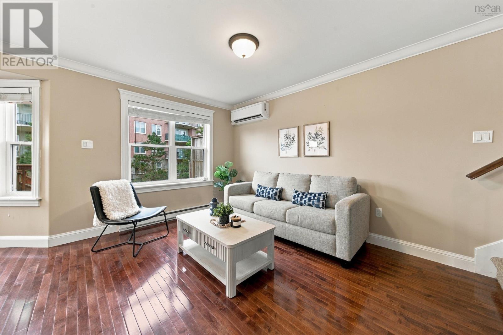 150 Transom Drive Property Photo 18
