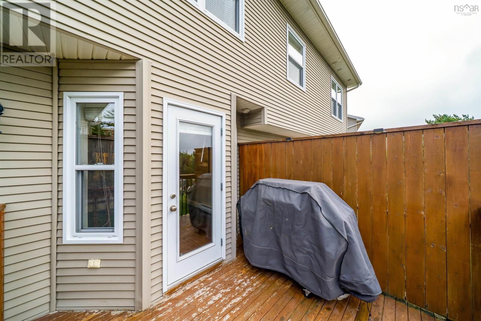 150 Transom Drive Property Photo 23