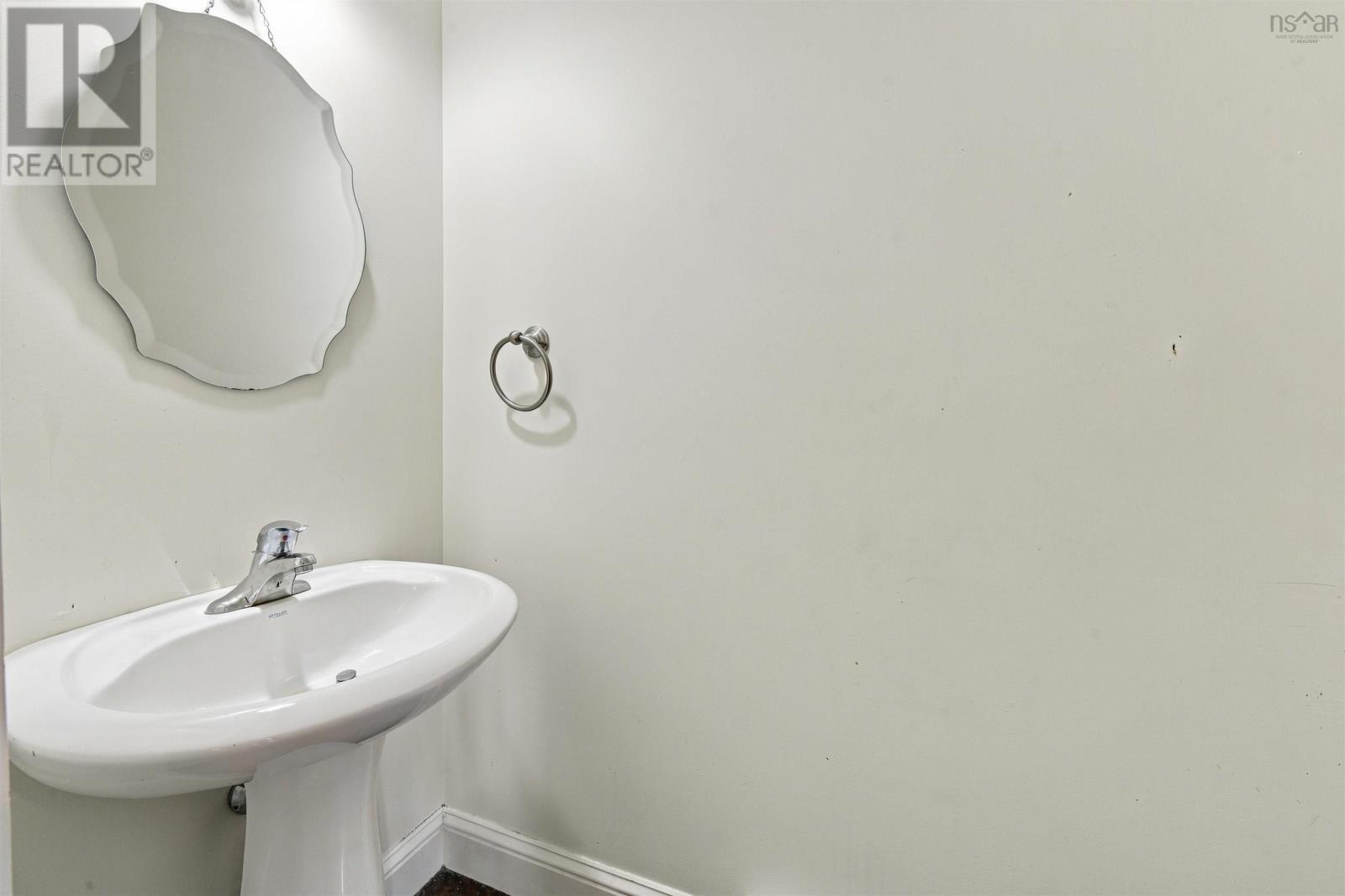 150 Transom Drive Property Photo 25