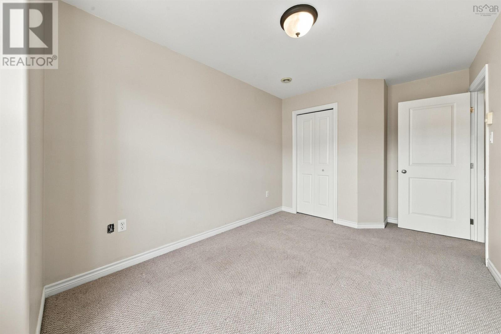 150 Transom Drive Property Photo 37