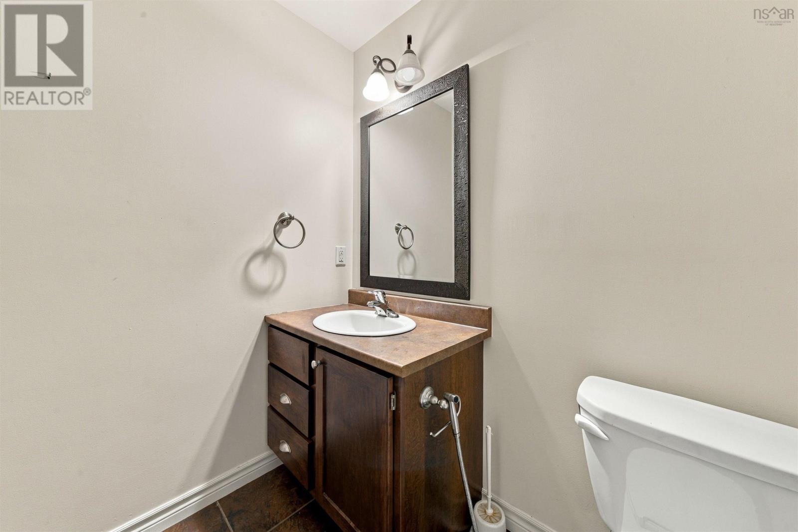 150 Transom Drive Property Photo 38
