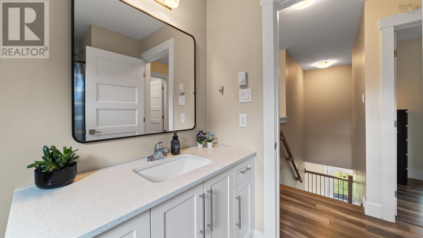 329 Savoy Avenue Property Photo 18