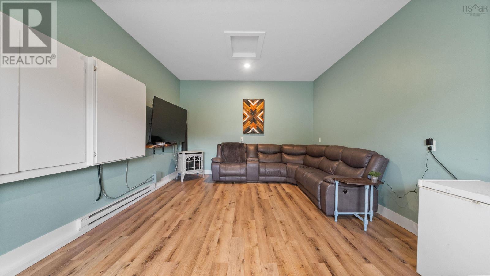 329 Savoy Avenue Property Photo 19