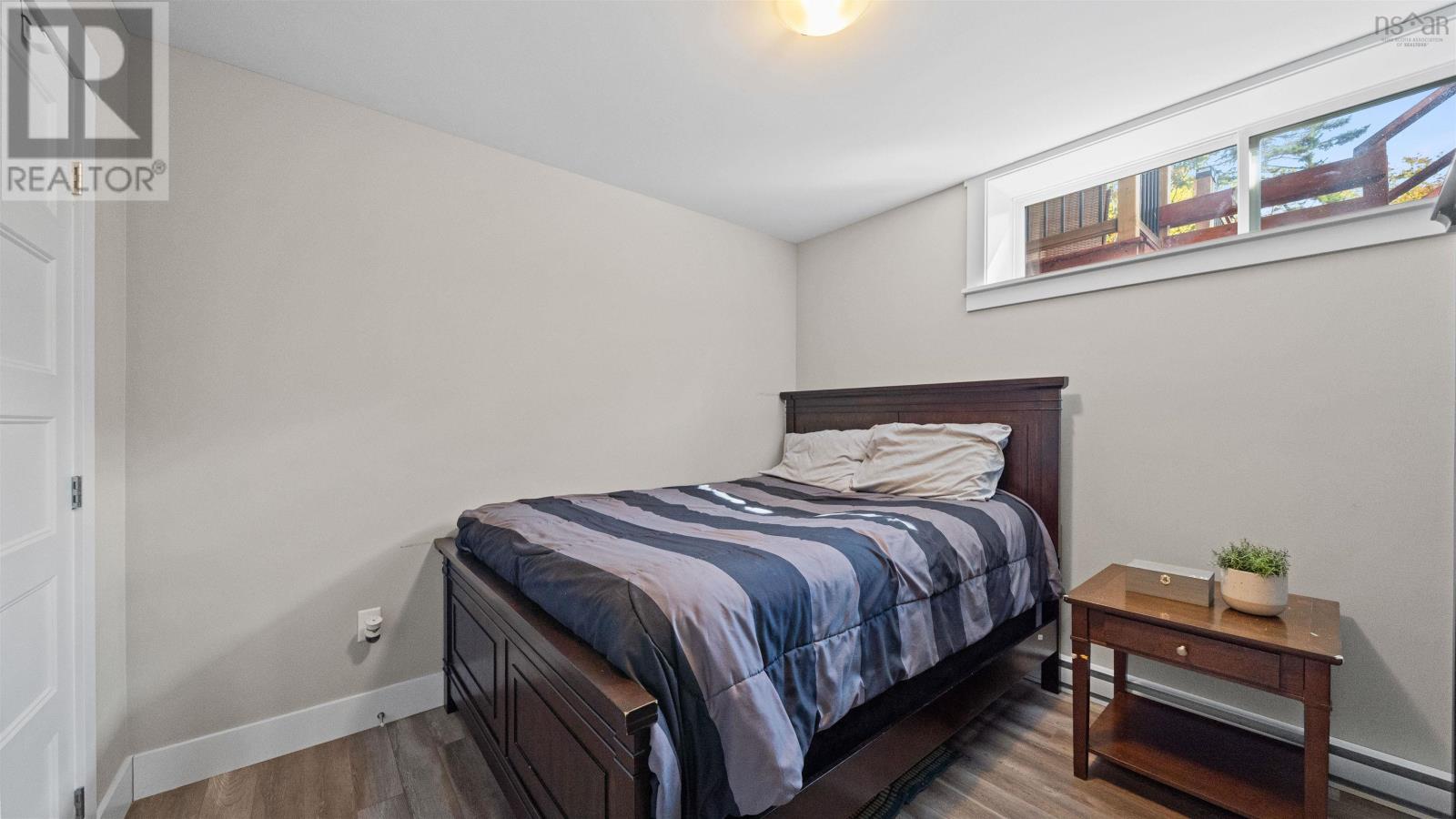 329 Savoy Avenue Property Photo 36