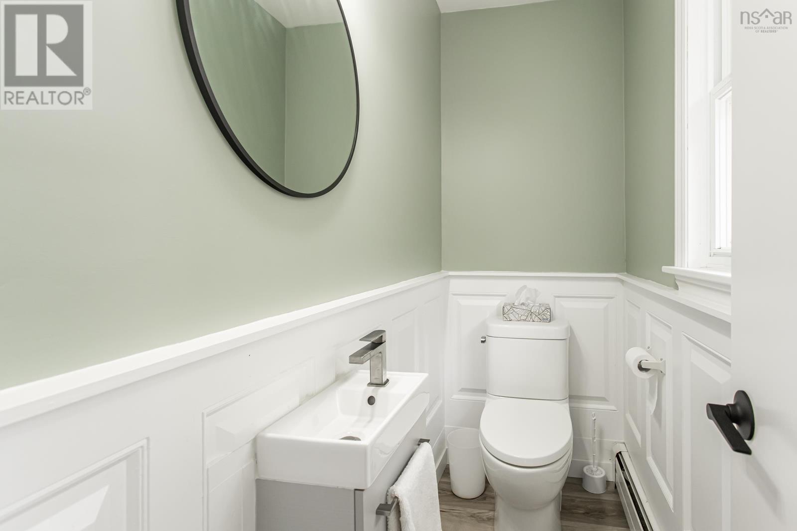 9658 Highway 10 Property Photo 27